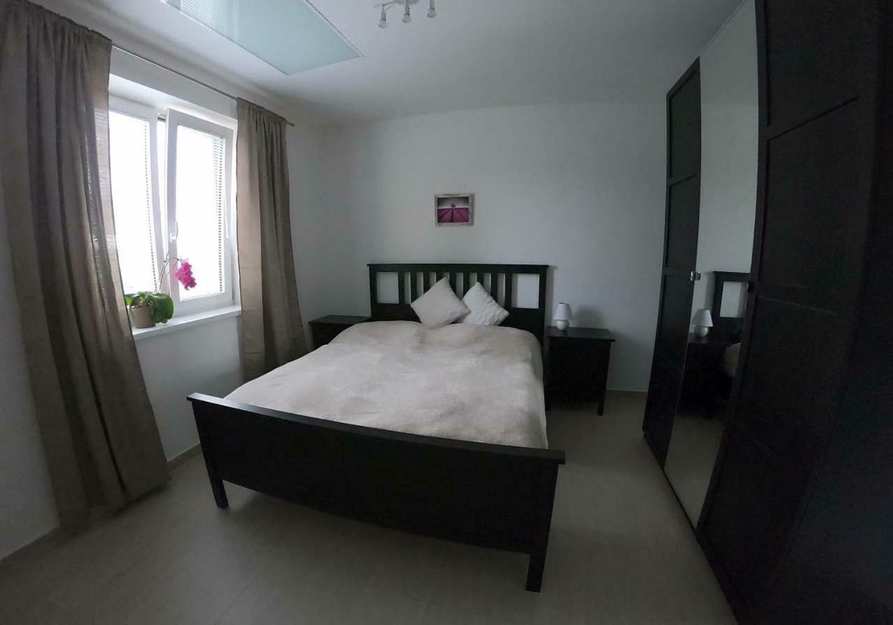 Apartmany U Zamecku هلوهوفيتس المظهر الخارجي الصورة